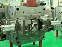 automotive mould